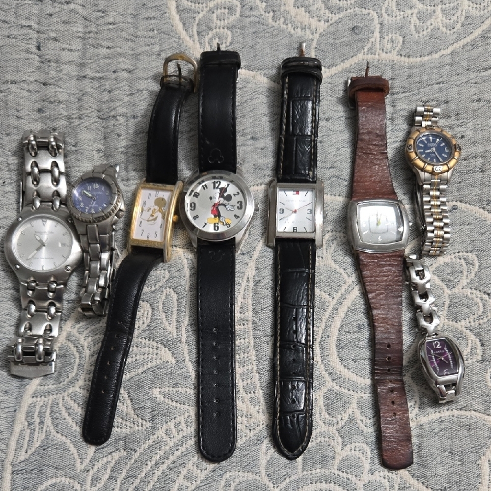 Elegant Black and Brown Leather Jewelry Collection
